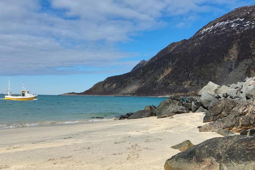 Appartamento Norwegian House Maria Stua Mefjordvær Esterno foto