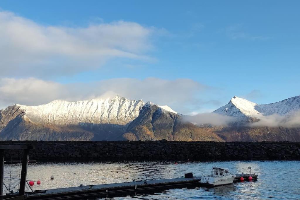 Appartamento Norwegian House Maria Stua Mefjordvær Esterno foto